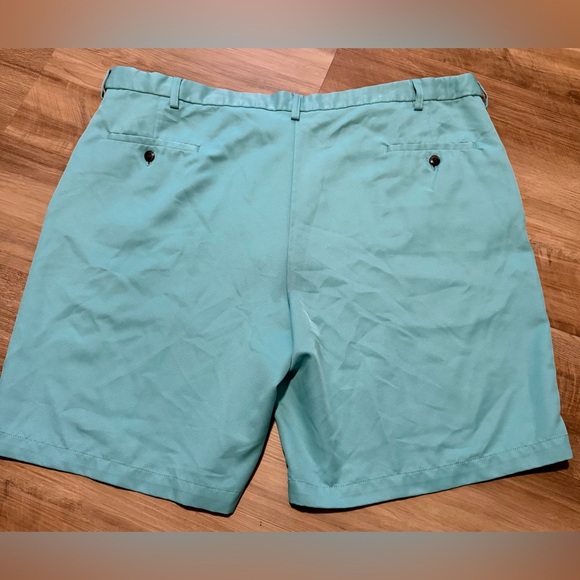 Haggar Men's Teal Flat Front Shorts - Picture 2 of 4